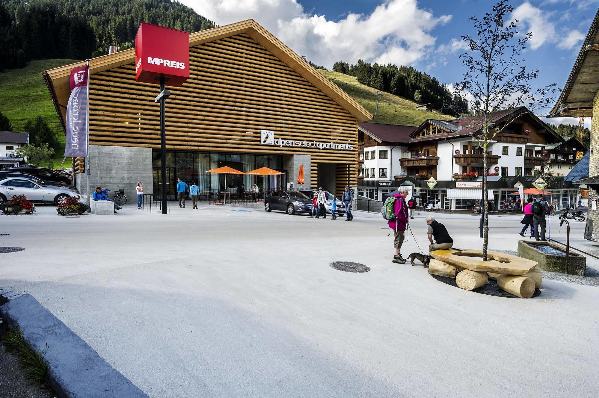 Alpen Select Apartments Kleinwalsertal Mittelberg Eksteriør billede
